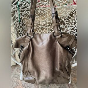 Marciano Large Taupe Gray Slouchy Leather Shoulder Bag Gunmetal Hardware Y2K